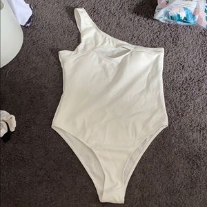 Rib Cut-out One Shoulder One Piece Swimsuit